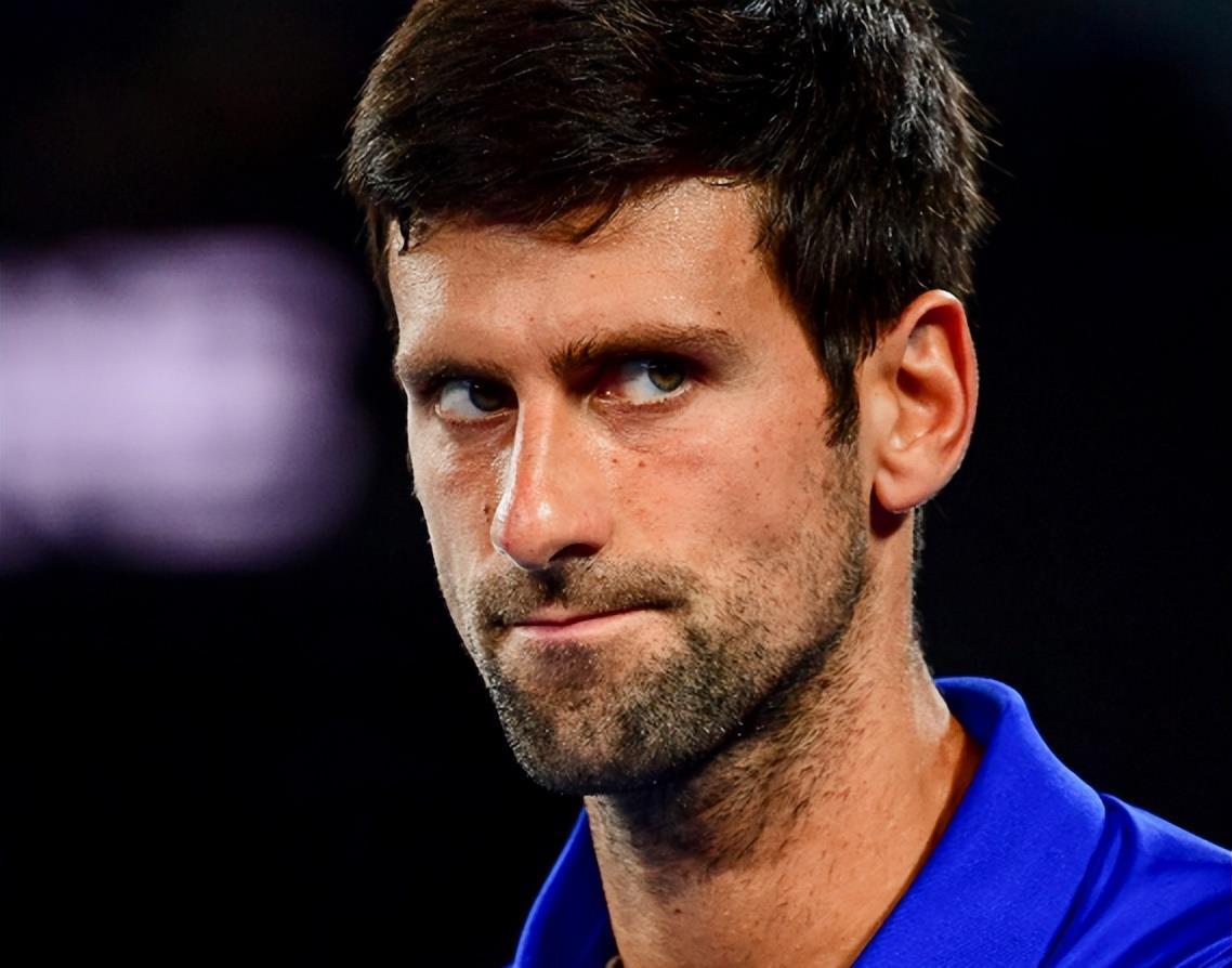 包含德约科维奇连续十场比赛得分超过赛事规则更新，雄鹿挑战极限！的词条