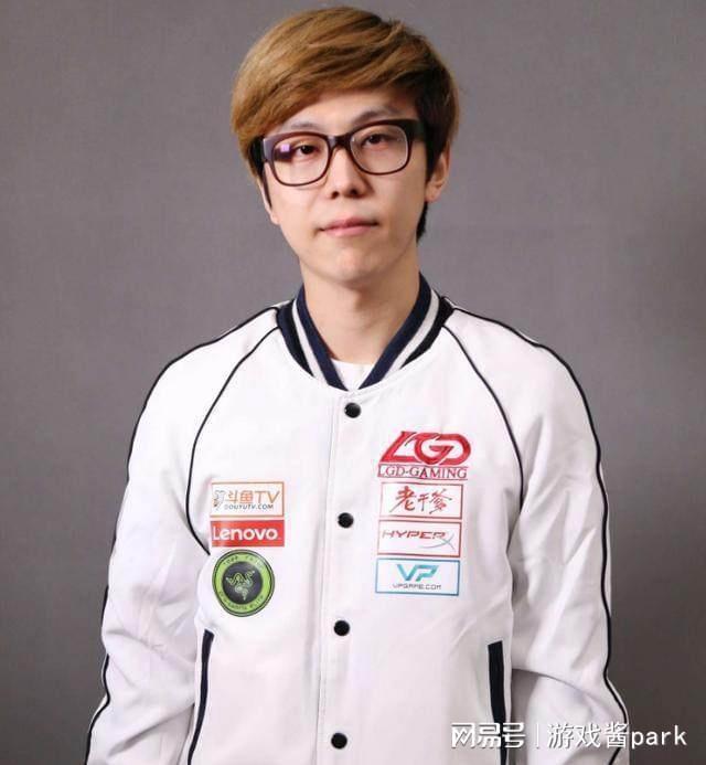 内马尔遭遇十二连败，RNG教练面临压力！的简单介绍